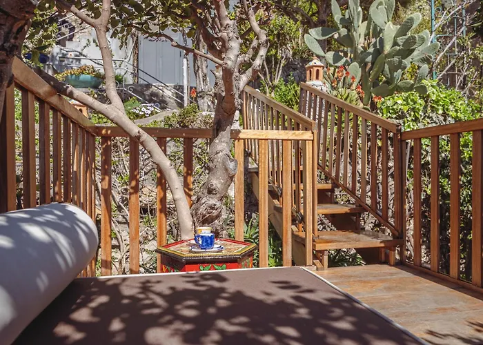 Posea Collection - Ponente *