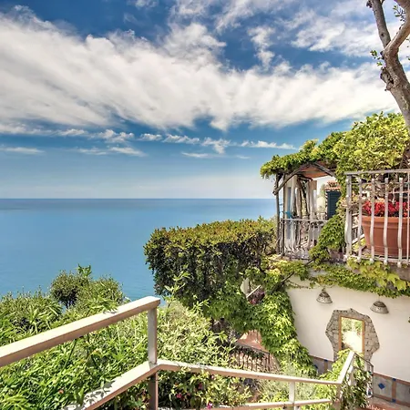 Posea Collection Ponente Вилла