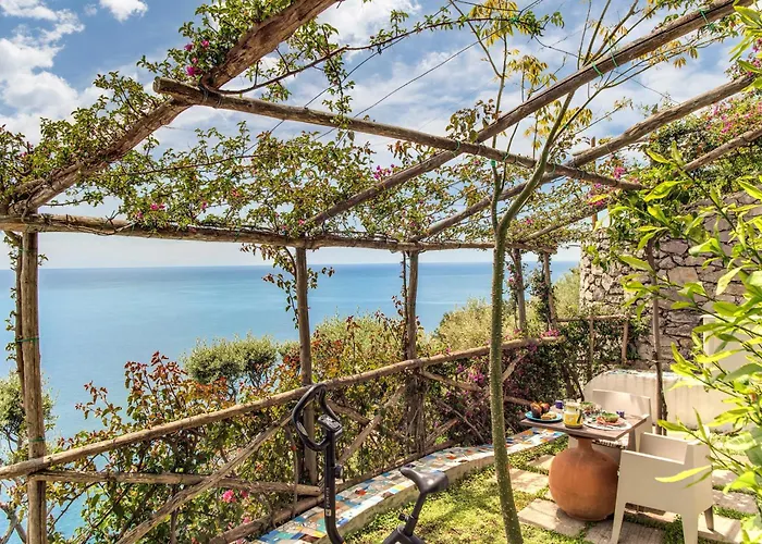 Villa Posea Collection - Ponente *