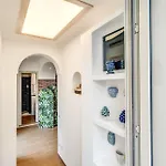 Posea Collection - Ponente